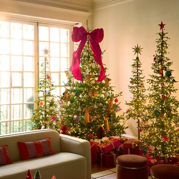 christmas tree ribbons