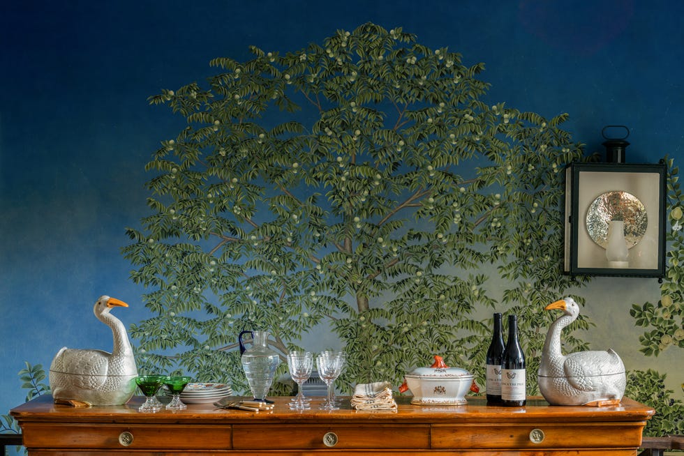 de gournay wallpaper by beata hueman