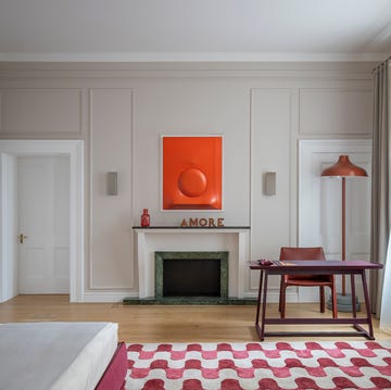 embajada italiana en londres con muebles italianos contemporaneos