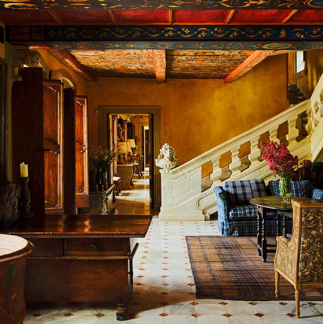 salon in emanuel ungaro's home la cavalerie salon in emanuel ungaro's home la cavalerie