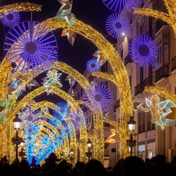 iluminación en la calle larios